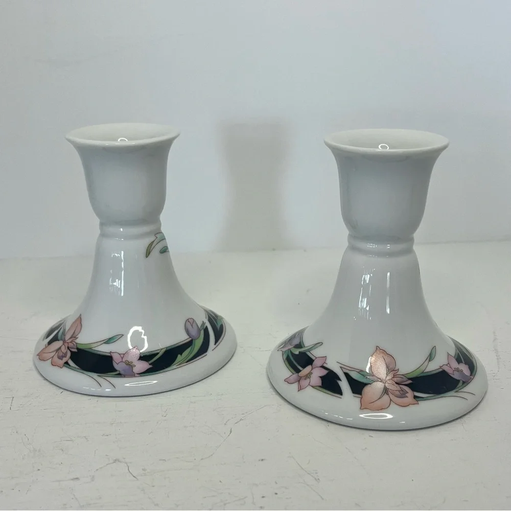 Pair of Vintage 1983 Wicks ’N’ Sticks Fiona Black Porcelain Candle Sticks
